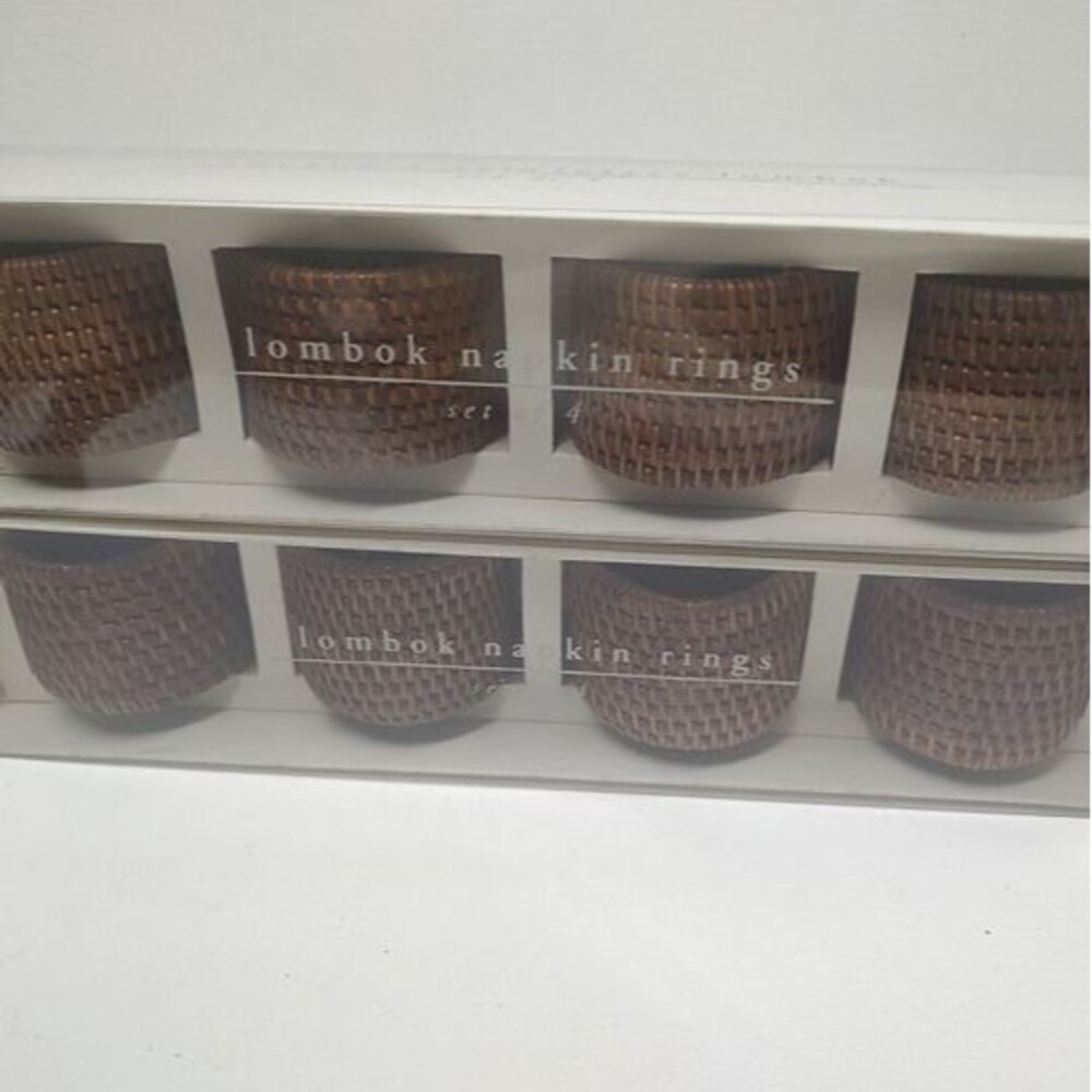 8 Pier 1 Imports Lombok Wicker Napkin Ring Holders original packaging Kitchen